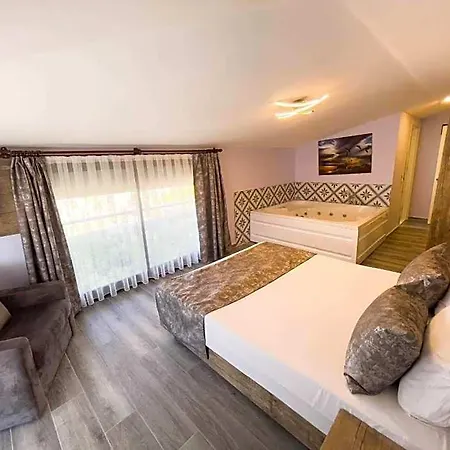 Castle Light Boutique Hotel 3*