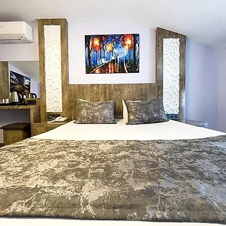 Castle Light Boutique Hotel Mahmutlar