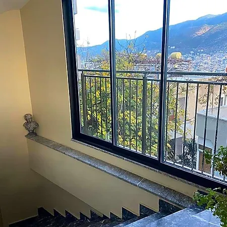 Castle Light Boutique Hotel 3*