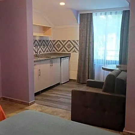 Castle Light Boutique 3* Mahmutlar
