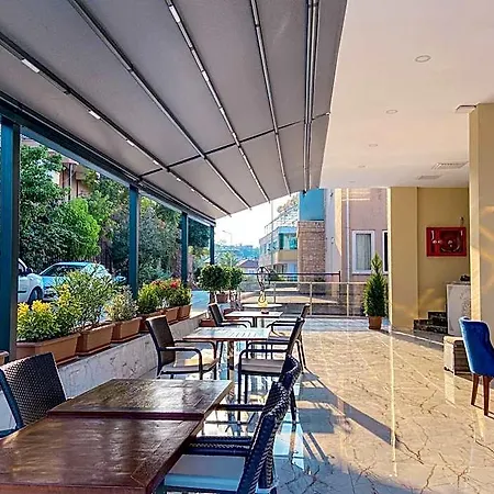 Hotel Castle Light Boutique 3*